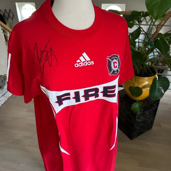 New Adidas Red Chicago Fire Soccer Tee — Autographed - Picture 1 of 8